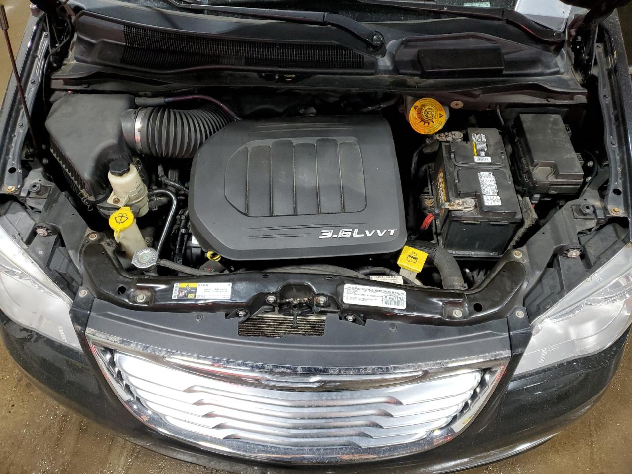 2015 Chrysler Town & Country Touring VIN: 2C4RC1BG4FR609198 Lot: 58489305