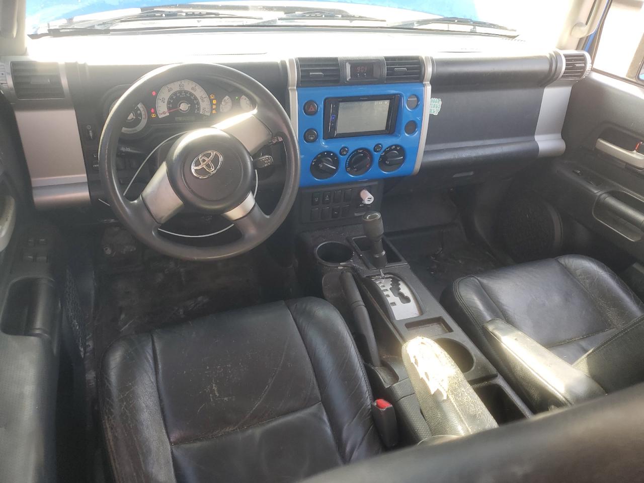 2008 Toyota Fj Cruiser VIN: JTEZU11F38K002650 Lot: 57185635