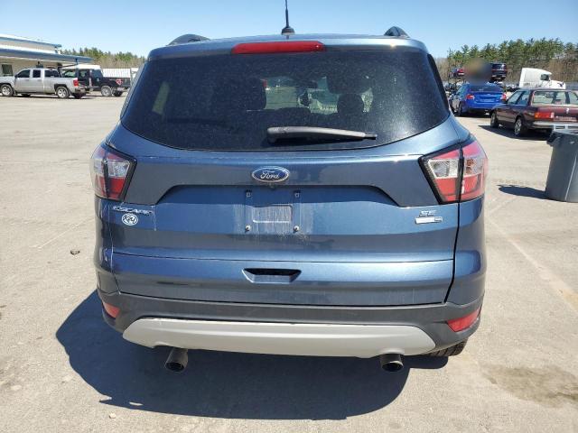  FORD ESCAPE 2018 Granatowy