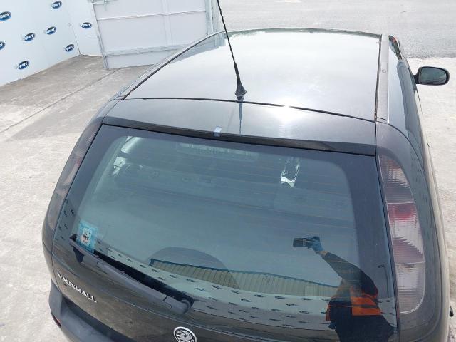 2002 VAUXHALL CORSA SXI