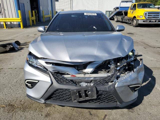  TOYOTA CAMRY 2020 Silver