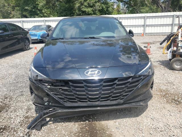  HYUNDAI ELANTRA 2023 Черный