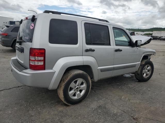Паркетники JEEP LIBERTY 2012 Серебристый