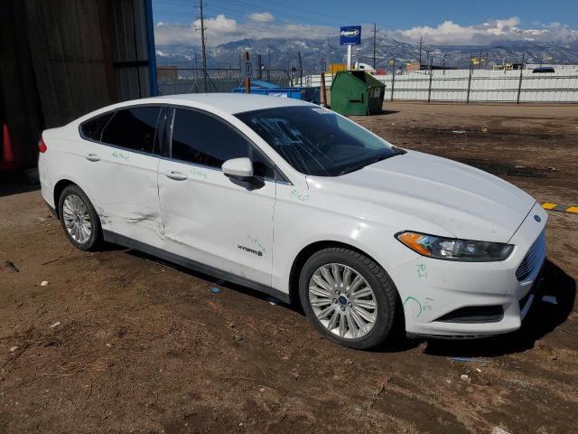  FORD FUSION 2016 Белый