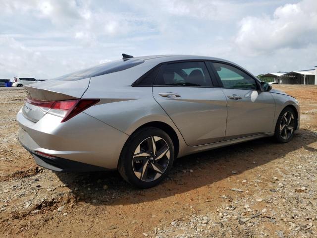  HYUNDAI ELANTRA 2023 Серебристый