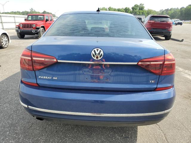  VOLKSWAGEN PASSAT 2017 Синій