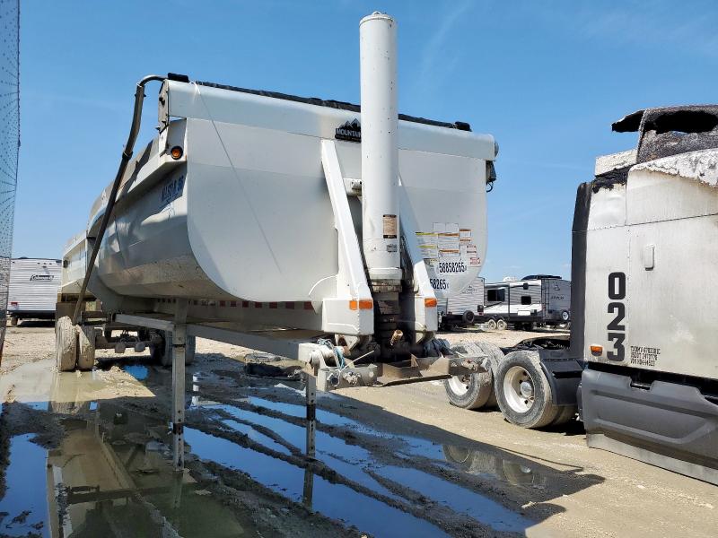 2020 Clement Trailer