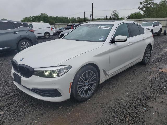  BMW 5 SERIES 2019 Белы