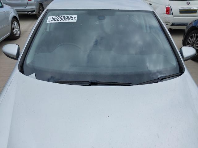 2011 VOLKSWAGEN GOLF 1.6 TDI 105 BLUEMOTION TECH MATCH 5DR