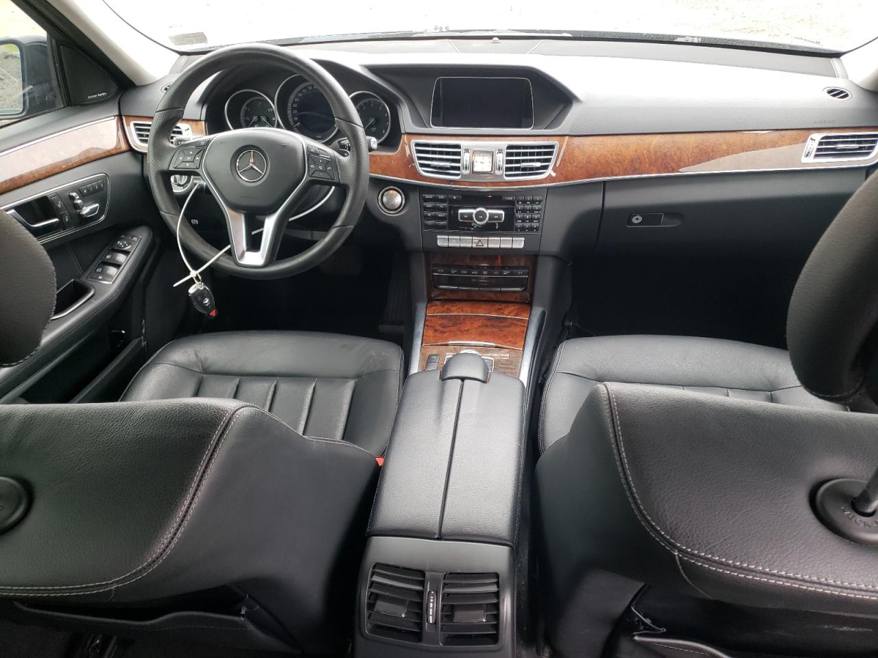 2014 Mercedes-Benz E 350 4Matic VIN: WDDHF8JB9EA835215 Lot: 58389145