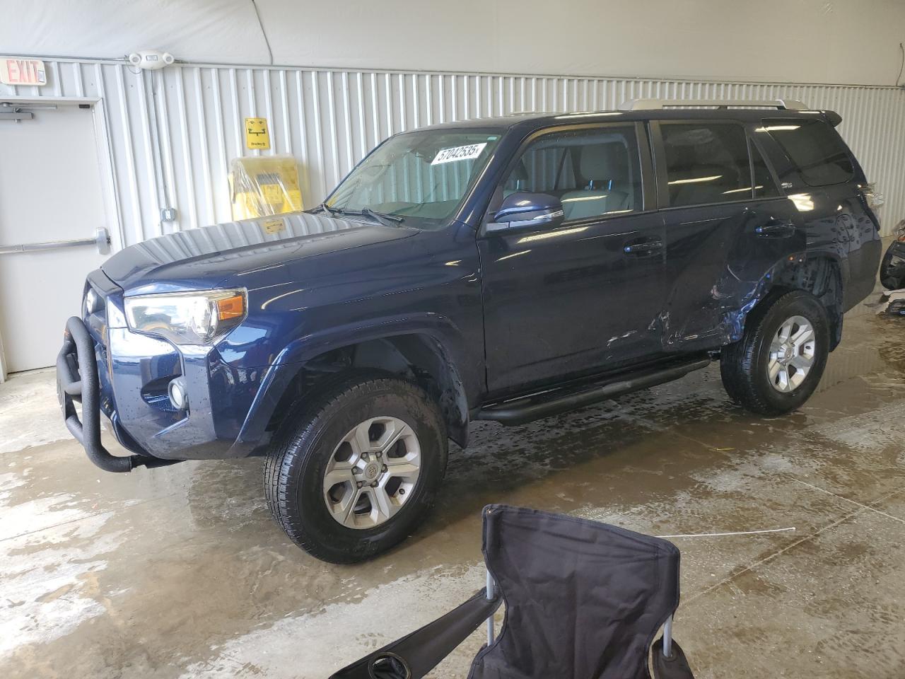 2016 Toyota 4Runner Sr5/Sr5 Premium for Sale in Concord, NC - Side