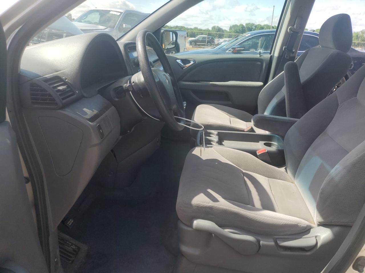 2006 Honda Odyssey Lx VIN: 5FNRL38266B115783 Lot: 56316905