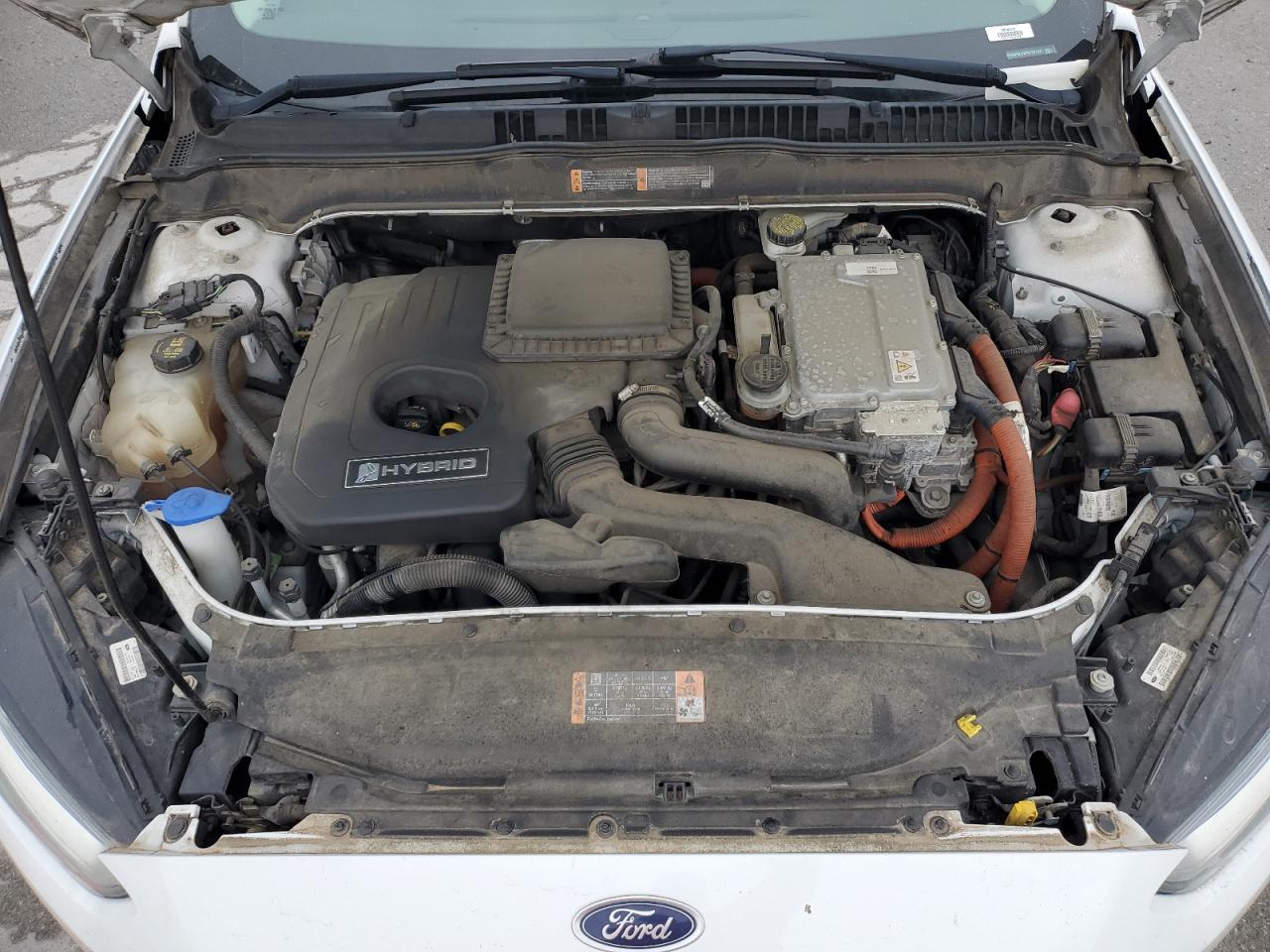 2015 Ford Fusion Se Hybrid VIN: 3FA6P0LU2FR120143 Lot: 55089375