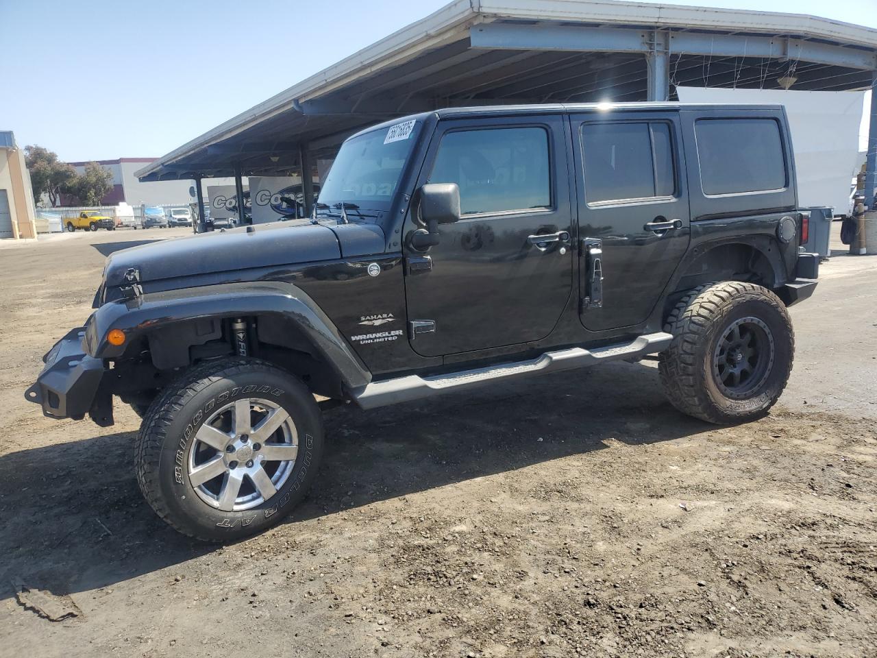 2012 Jeep Wrangler Unlimited Sahara zu verkaufen in Hayward, CA - Rear End