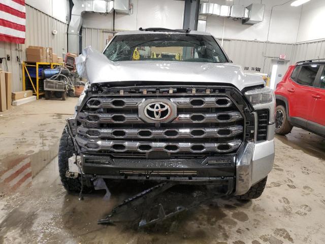  TOYOTA TUNDRA 2024 Серебристый