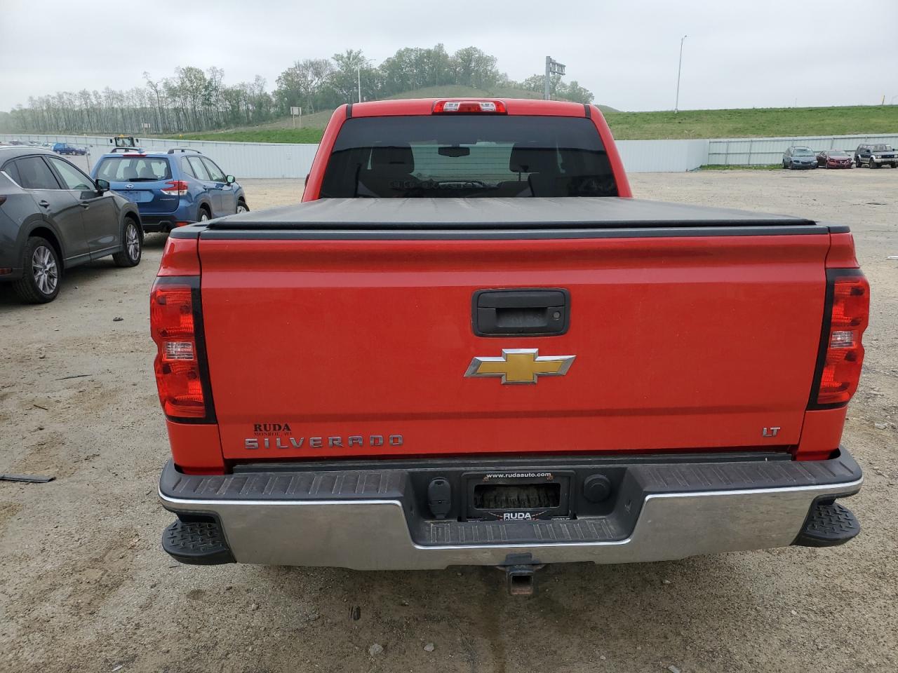 2017 Chevrolet Silverado K1500 Lt VIN: 1GCUKREC1HF106808 Lot: 56570085