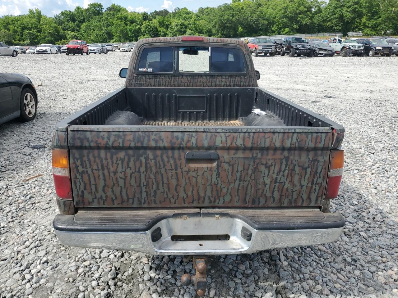 2000 Toyota Tacoma VIN: 4TANL42N0YZ587557 Lot: 55143035