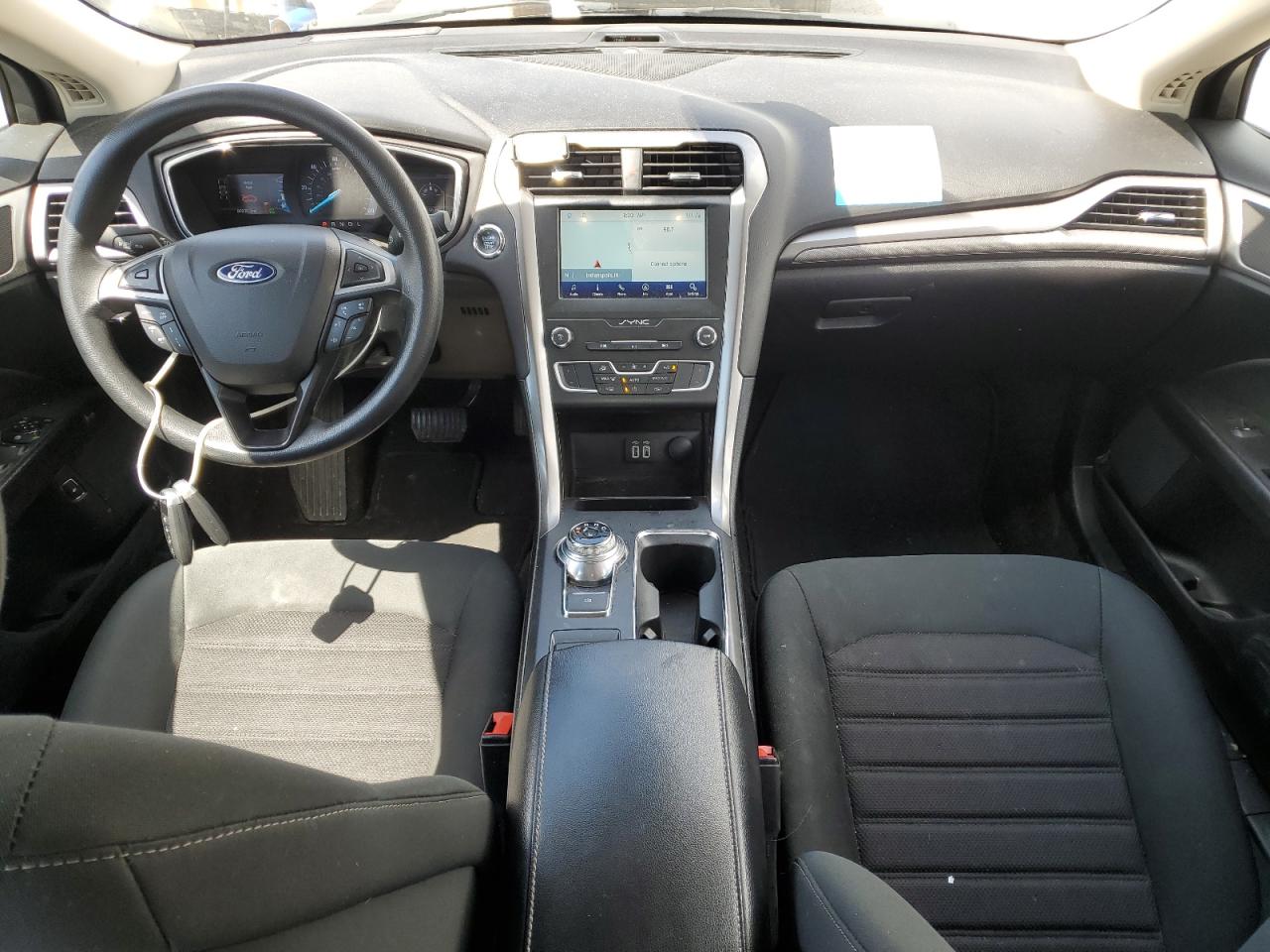 2020 Ford Fusion Se VIN: 3FA6P0LUXLR195734 Lot: 54032985