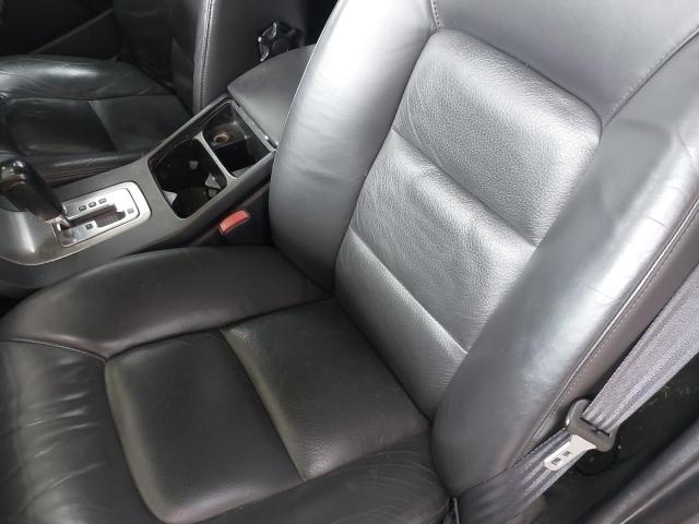 2010 VOLVO V70 SE D A