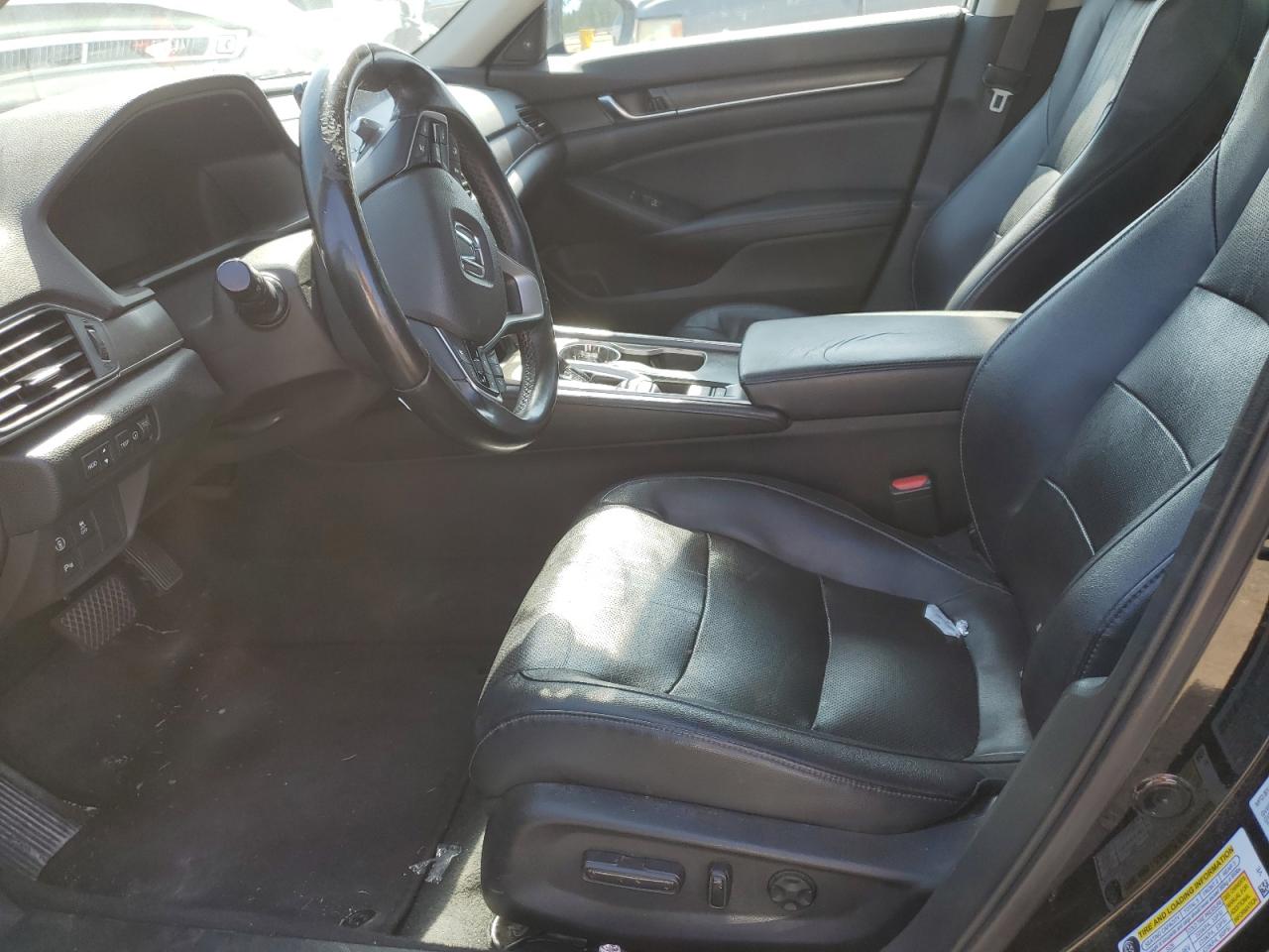 2018 Honda Accord Touring VIN: 1HGCV1F93JA120673 Lot: 55465695