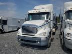 2010 Freightliner Columbia 112 Semi Truck იყიდება Grantville-ში, PA - Normal Wear