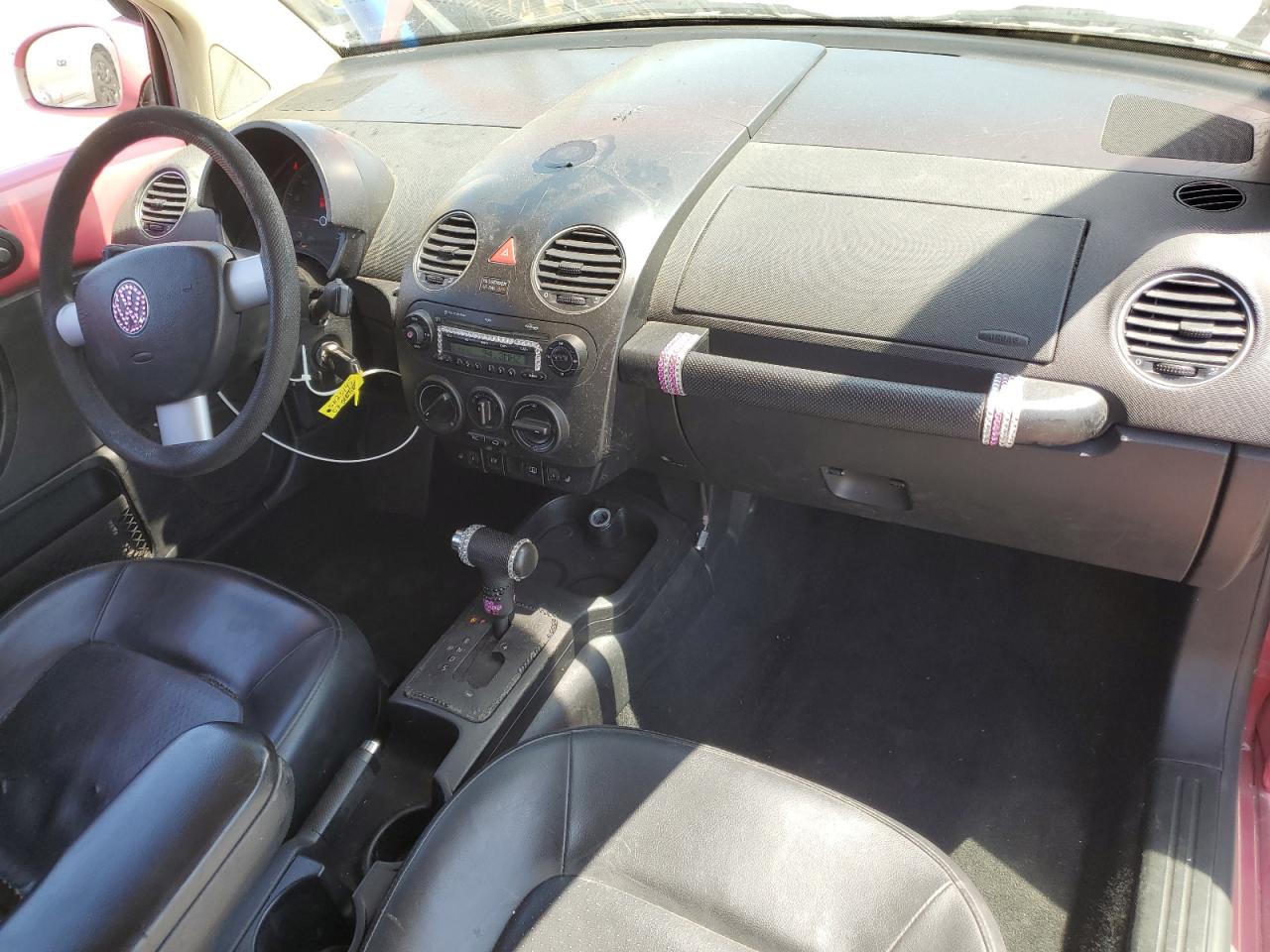 2007 Volkswagen New Beetle 2.5L Option Package 1 VIN: 3VWRG31C57M522057 Lot: 57123445