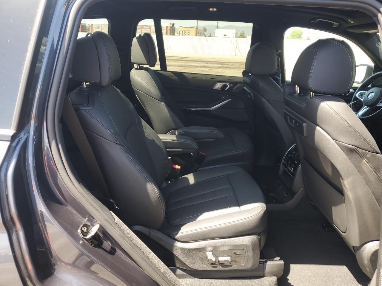 2021 BMW X7 xDrive40I VIN: 5UXCW2C09M9E66659 Lot: 57270345