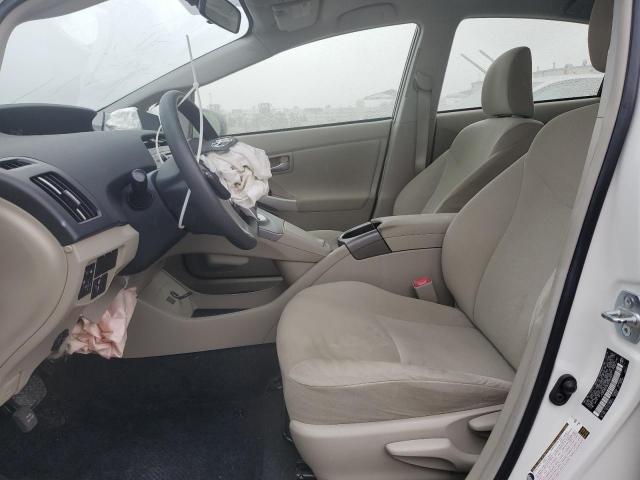  TOYOTA PRIUS 2013 Белы