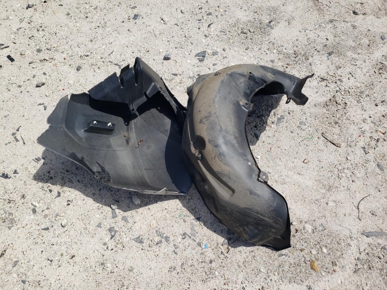 2017 Subaru Crosstrek Limited VIN: JF2GPAKC1H8216039 Lot: 58390895