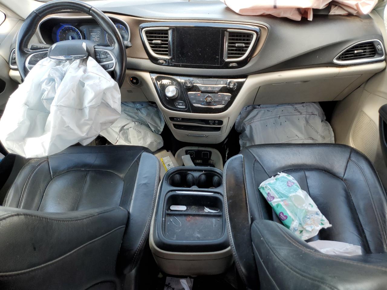 2017 Chrysler Pacifica Touring L VIN: 2C4RC1BG5HR583553 Lot: 58952205