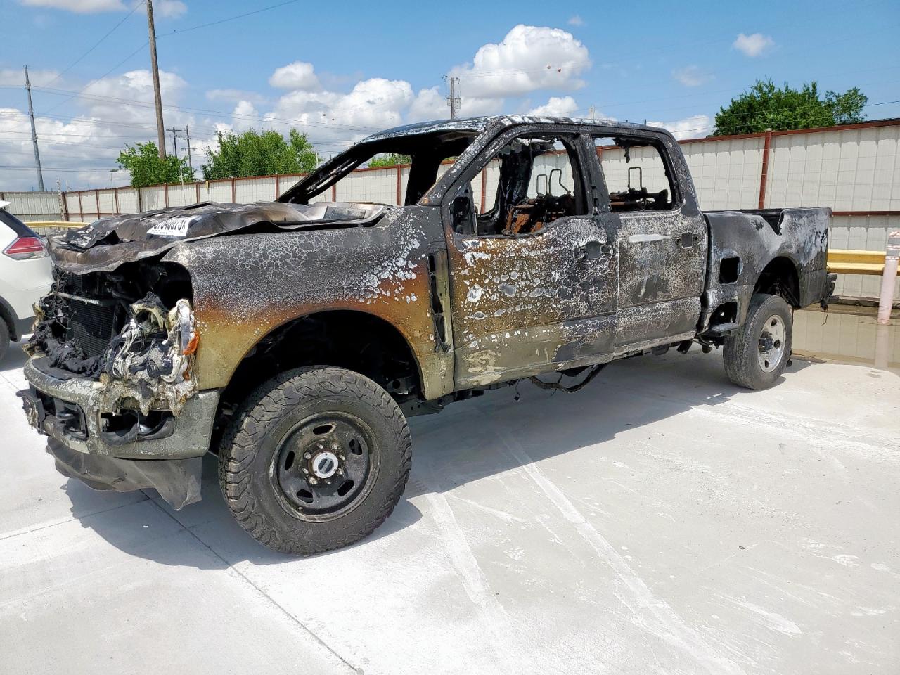 2024 Ford F250 Super Duty for Sale in Haslet, TX - Burn