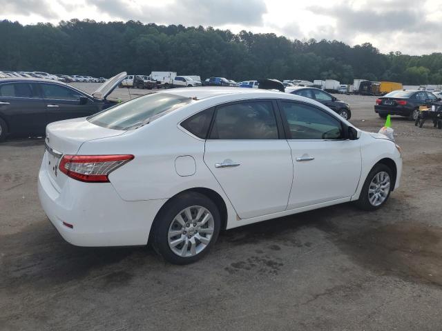 Sedans NISSAN SENTRA 2015 Biały