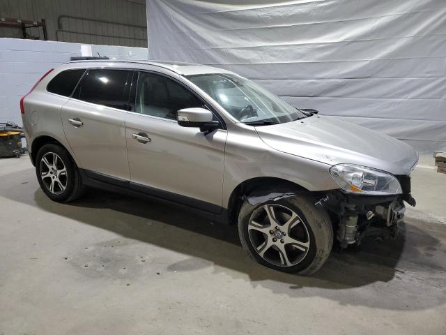  VOLVO XC60 2013 tan