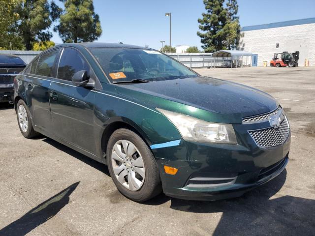 Седани CHEVROLET CRUZE 2014 Зелений