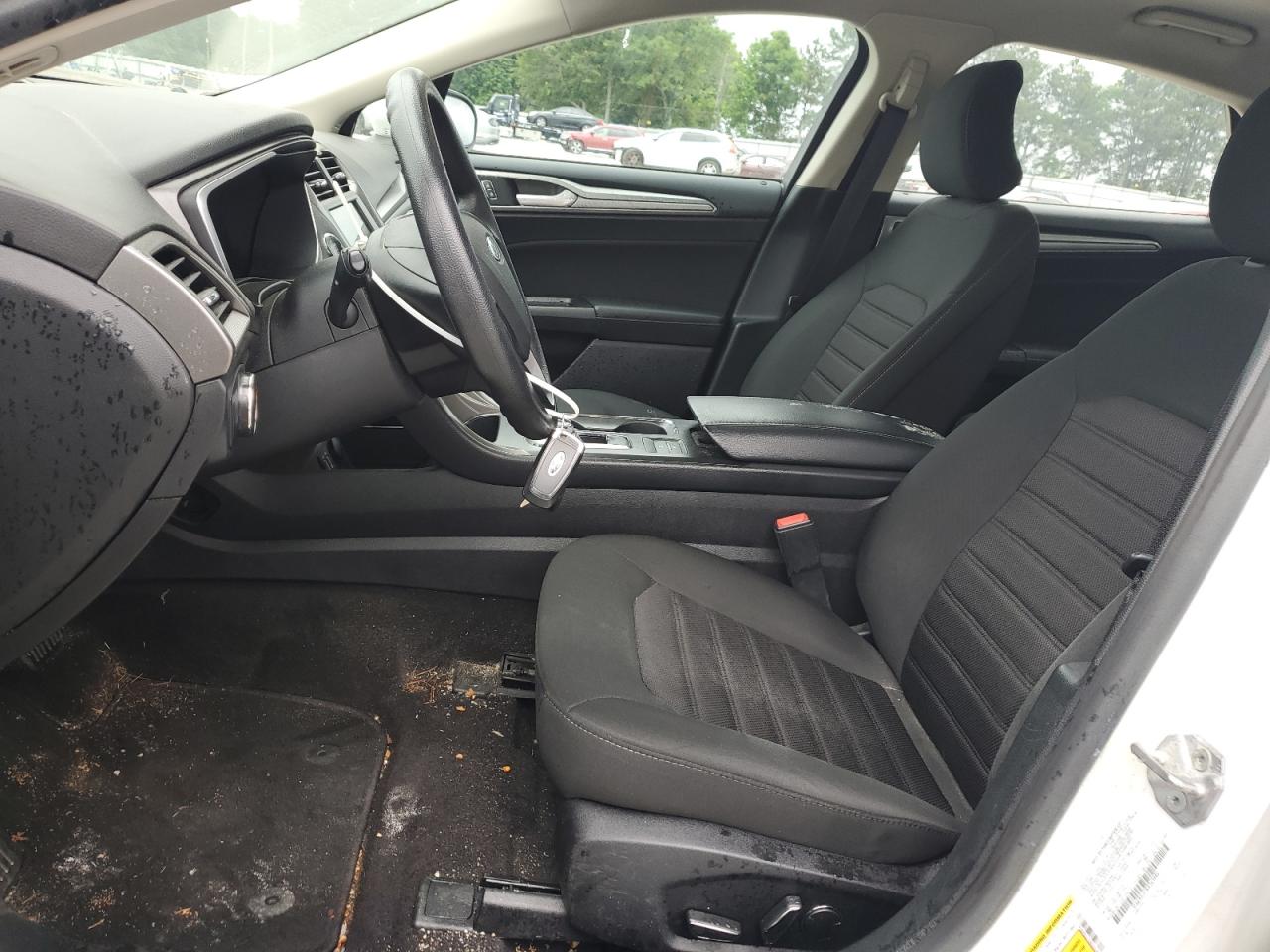 2019 Ford Fusion Se VIN: 3FA6P0LU7KR263986 Lot: 54030335