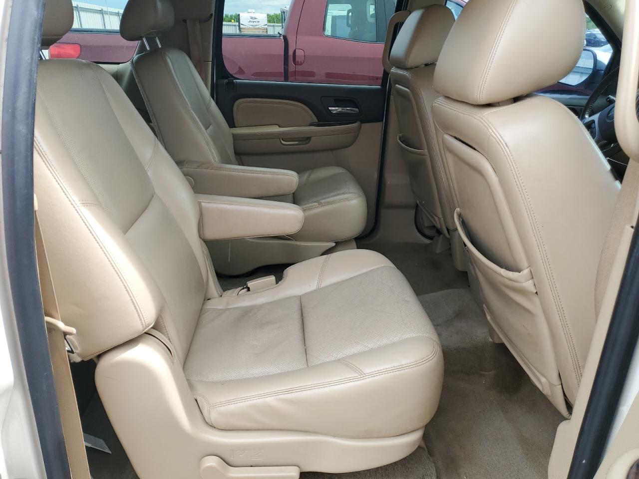 2010 GMC Yukon Xl Denali VIN: 1GKUKMEF4AR183582 Lot: 56564125