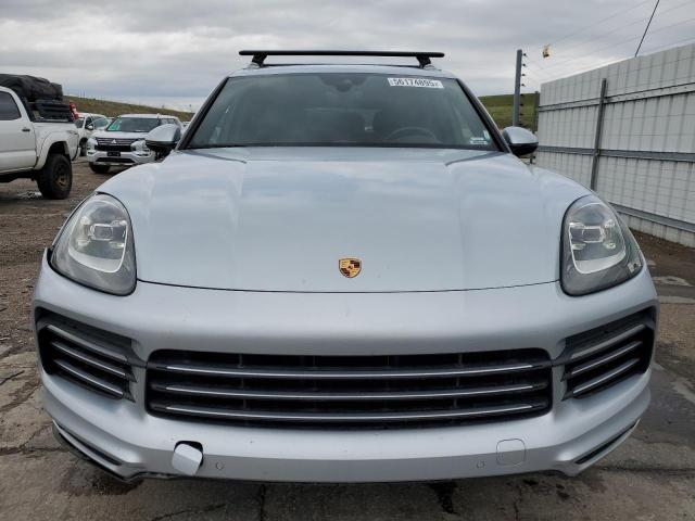  PORSCHE CAYENNE 2019 Srebrny