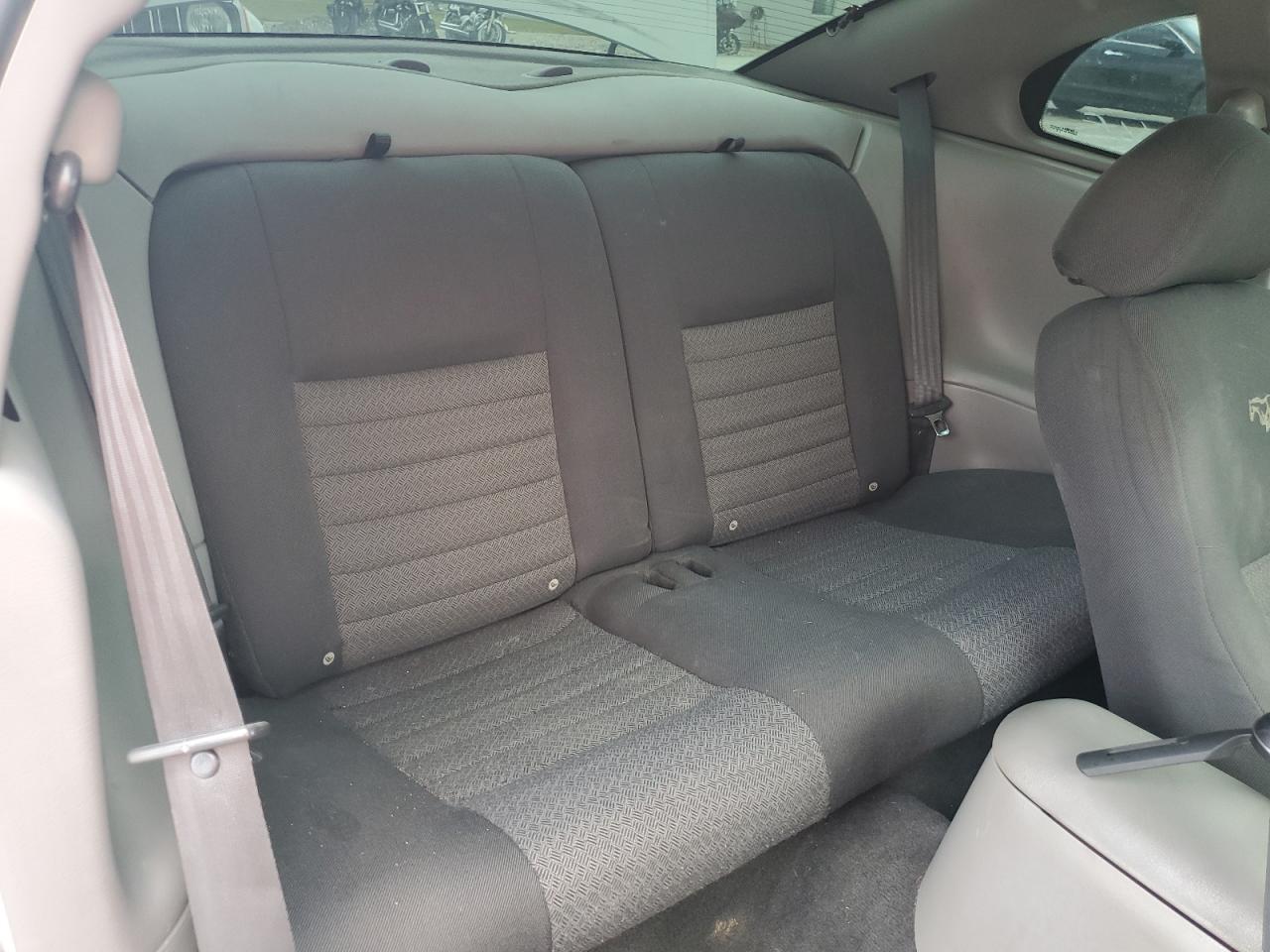 2004 Ford Mustang Gt VIN: 1FAFP42X94F221676 Lot: 56989995
