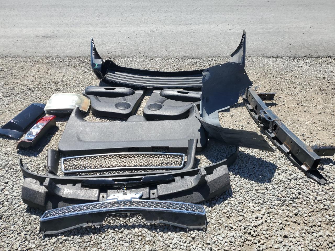 2010 Chevrolet Tahoe C1500 Ltz VIN: 1GNUCCE09AR209700 Lot: 56148945