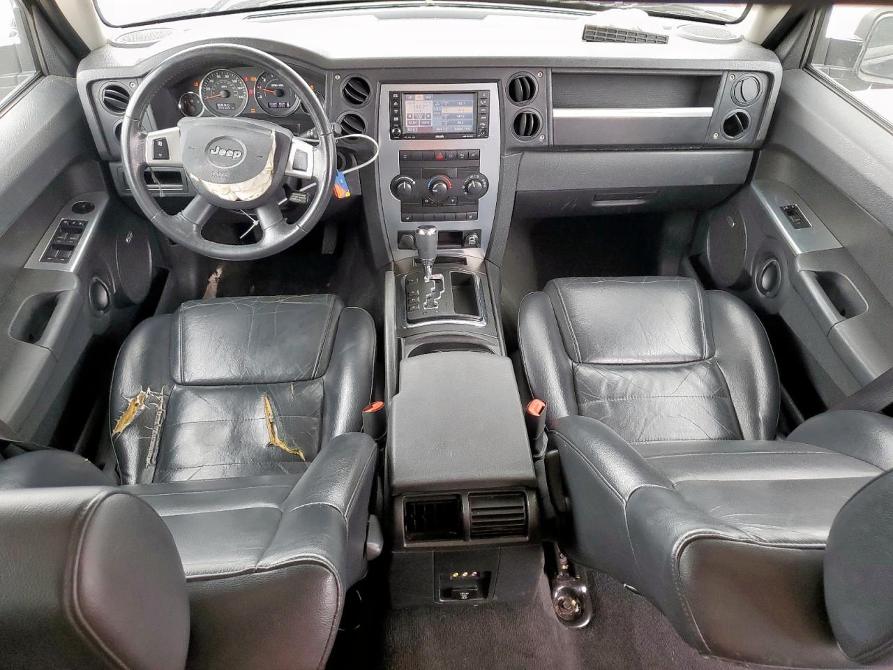 2008 Jeep Commander Sport VIN: 1J8HH48K18C116819 Lot: 57184085