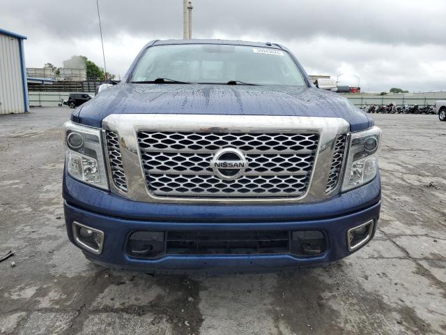  NISSAN TITAN 2017 Granatowy