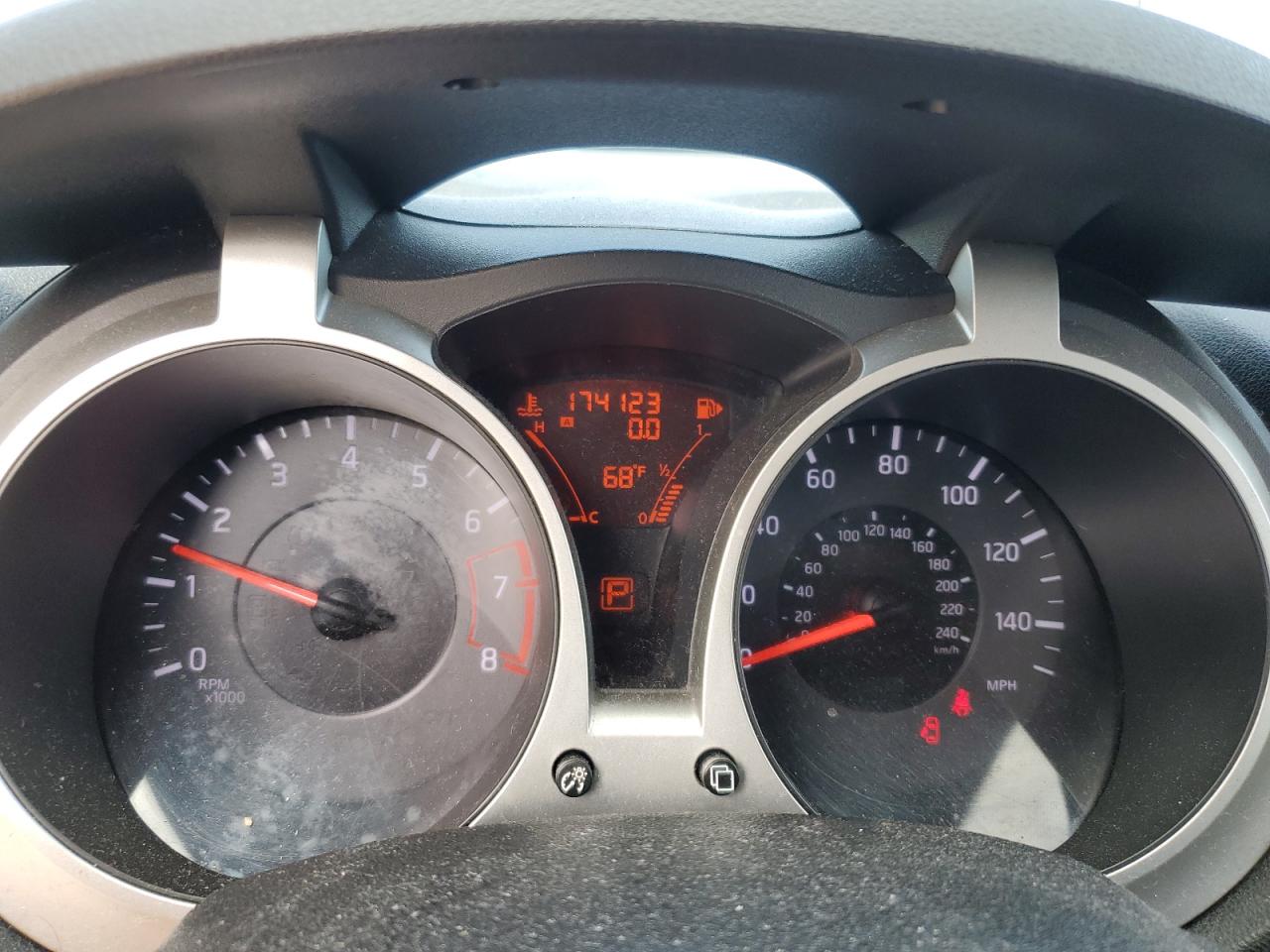 2013 Nissan Juke S VIN: JN8AF5MR8DT210878 Lot: 56997875
