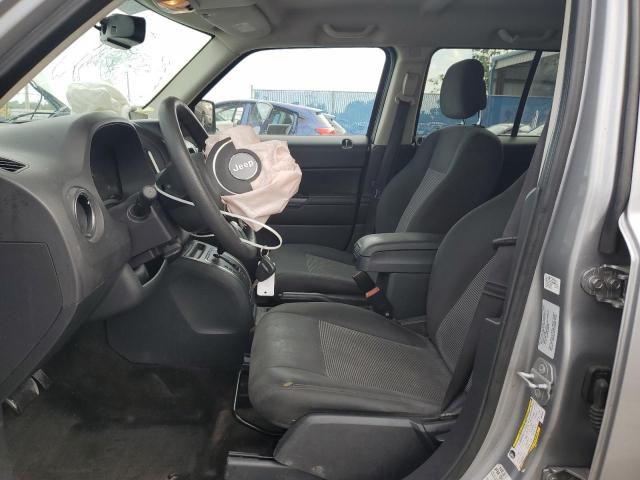  JEEP PATRIOT 2016 Silver
