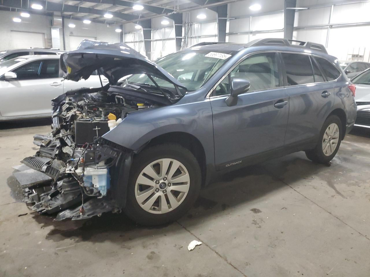 2018 Subaru Outback 2.5I Premium for Sale in Ham Lake, MN - Front End
