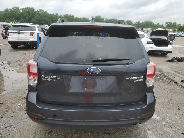  SUBARU FORESTER 2017 Серый