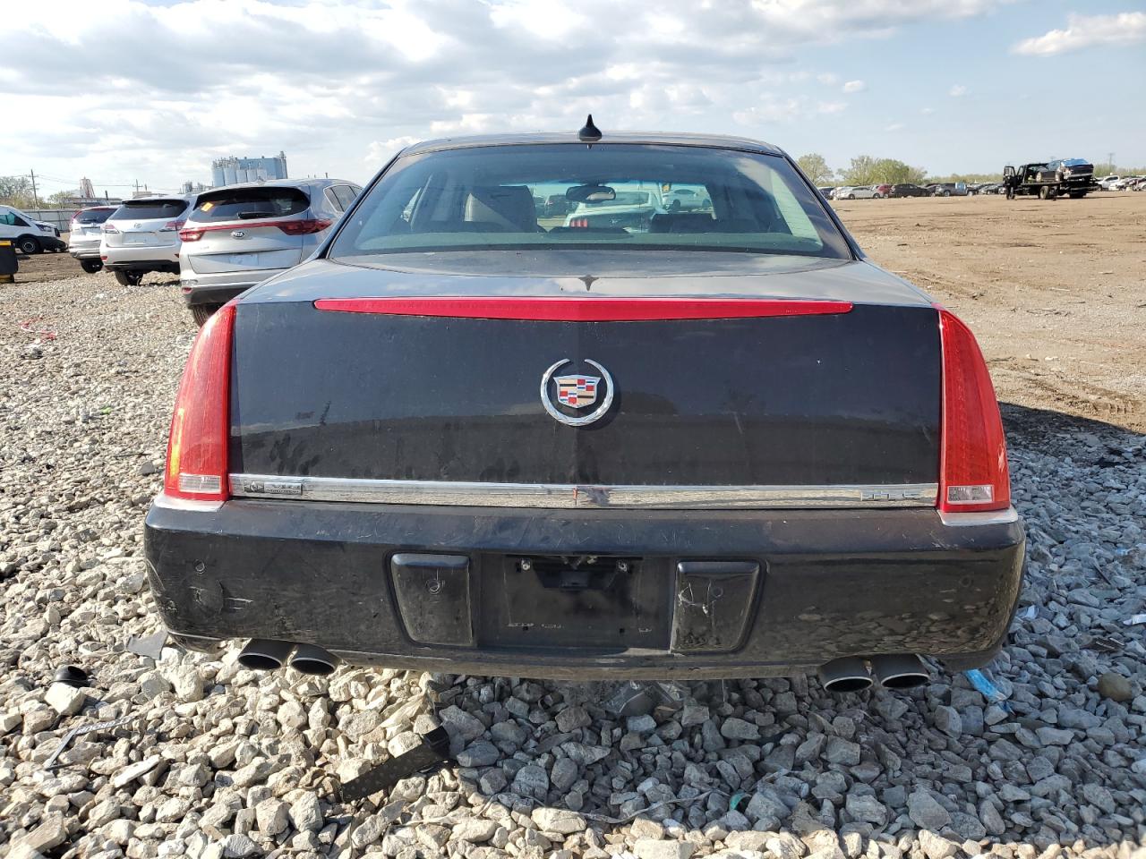 2011 Cadillac Dts Luxury Collection VIN: 1G6KD5E64BU100043 Lot: 56124355