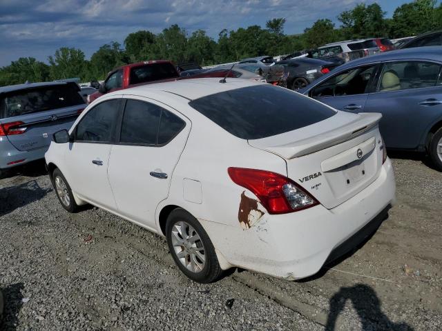  NISSAN VERSA 2018 Белы