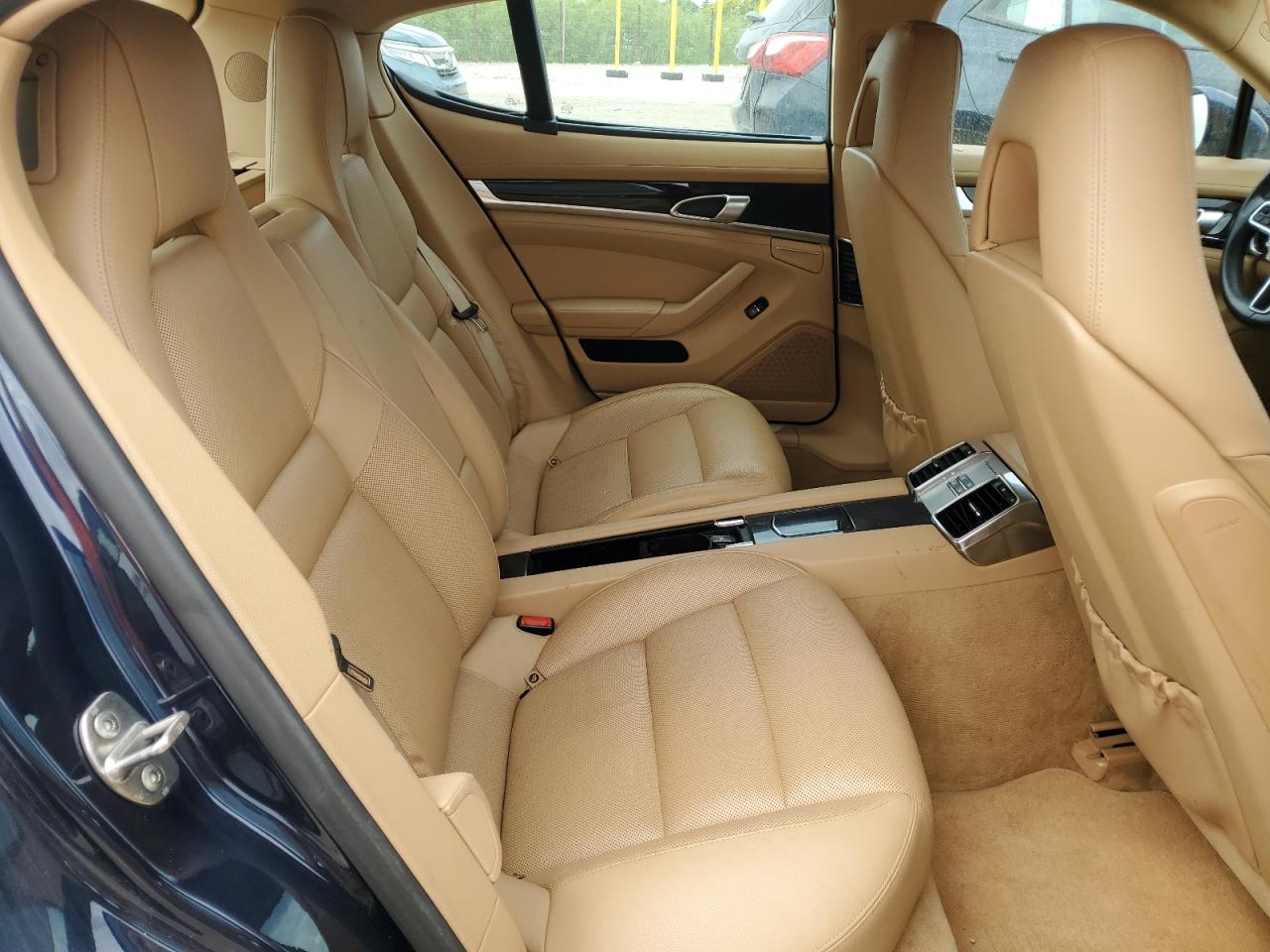 2012 Porsche Panamera 2 VIN: WP0AA2A73CL073441 Lot: 56421925