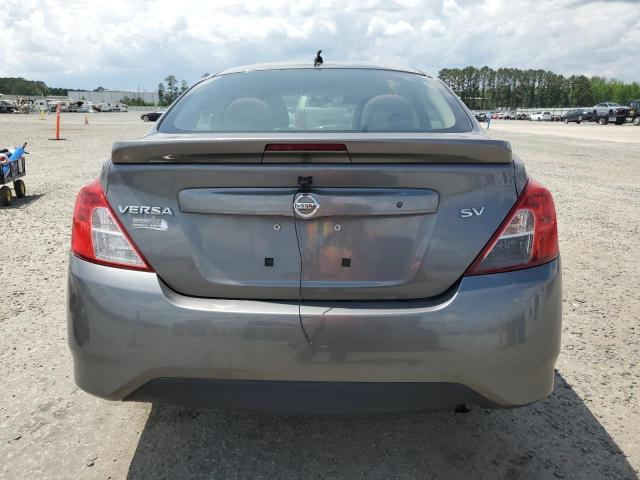  NISSAN VERSA 2018 Gray