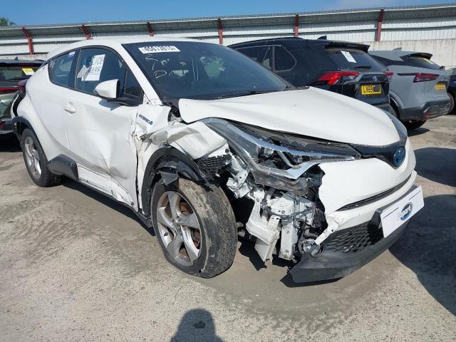 2017 TOYOTA C-HR ICON